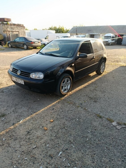 Volkswagen Golf 1999 год Суклея Суклея - изображение 1