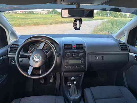 Volkswagen Touran 2004 an Dubăsari Dubăsari