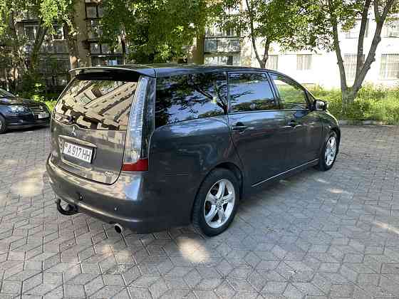 Mitsubishi Grandis 2005 an Tiraspol Tiraspol