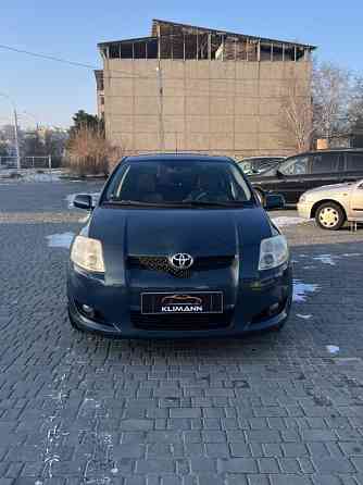 Toyota Auris 2006 an Bender Bender