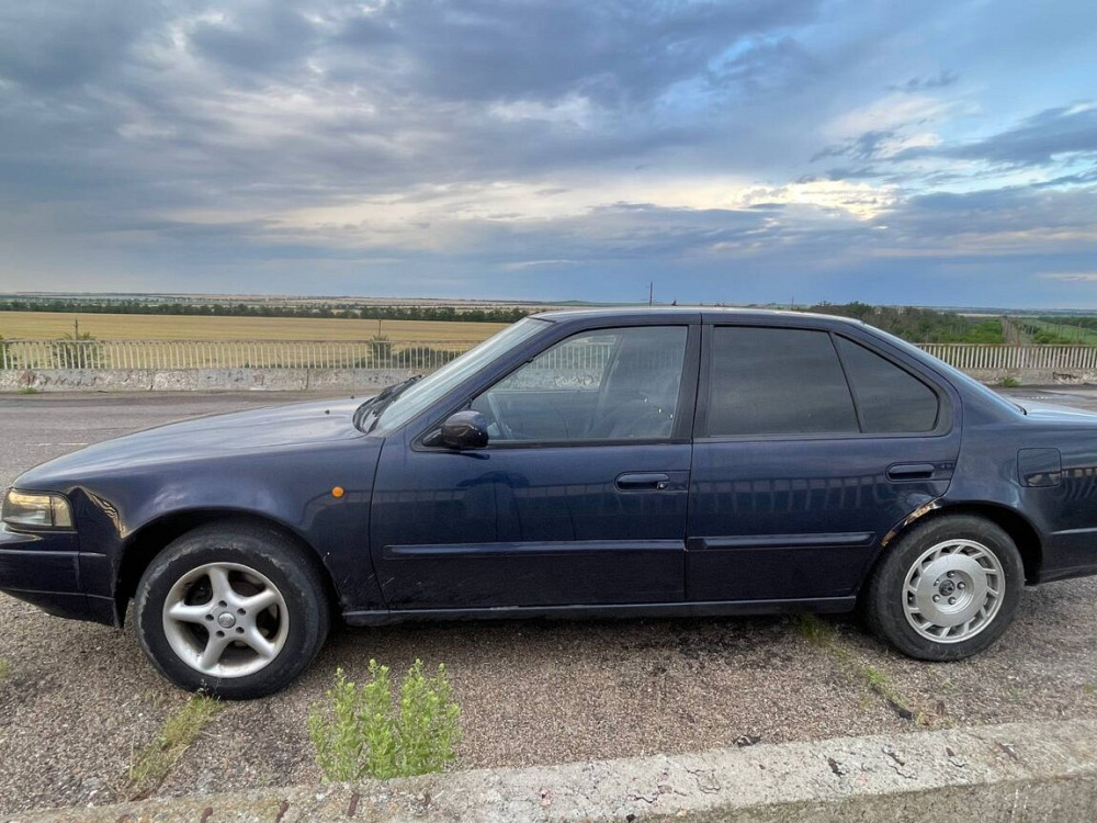 Nissan Maxima 1993 an Tiraspol Tiraspol - fotografie 3