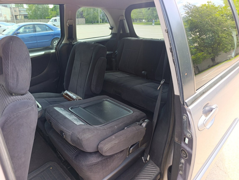 Mazda MPV 2005 an Bender Bender - fotografie 9