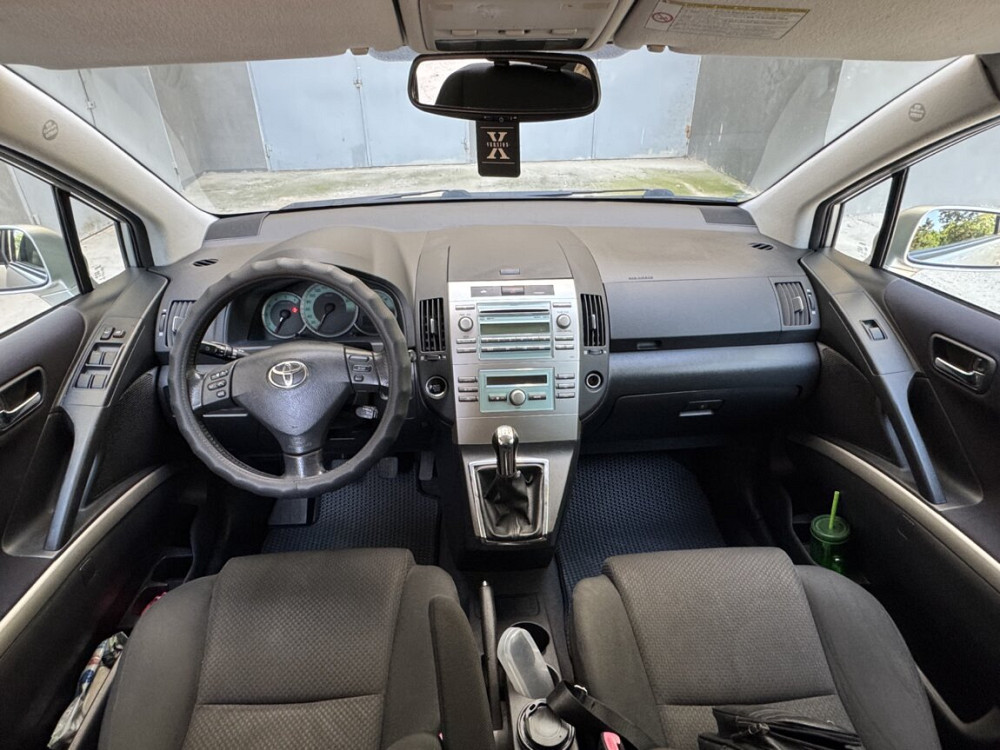 Toyota Avensis Verso 2005 an Dubăsari Dubăsari - fotografie 10