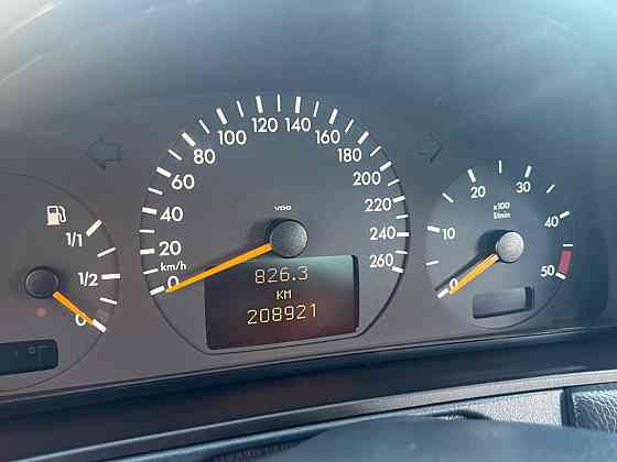 Mercedes E-Class 2001 год Тирасполь Тирасполь