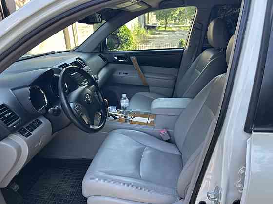 Toyota Highlander 2009 an Bender Bender