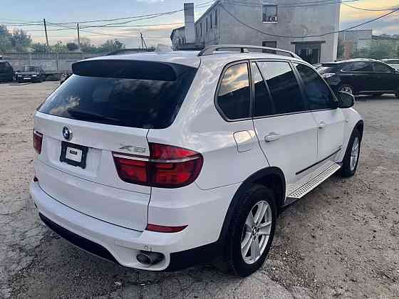 BMW X5 2012 an Blijnii Hutor Blijnii Hutor