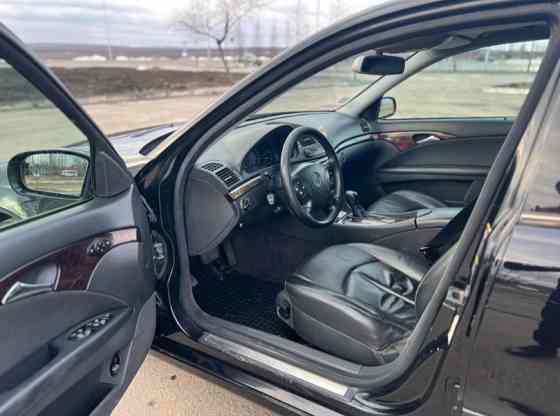 Mercedes E-Class 2005 год Кишинёв Кишинёв