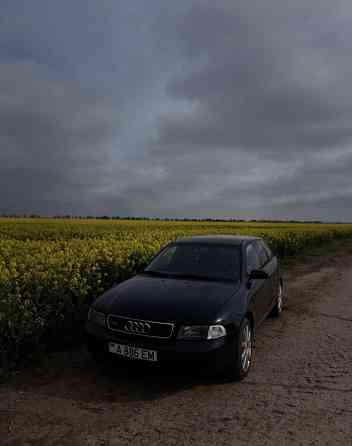 Audi A4 1998 год Парканы Парканы