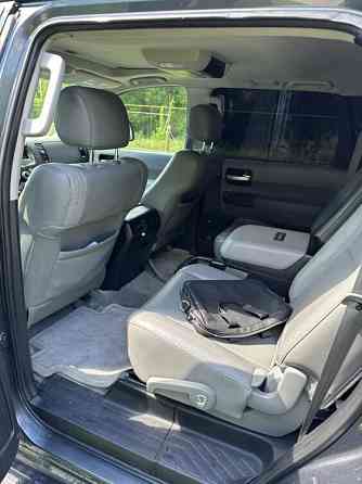 Toyota Sequoia 2010 an Rîbnița Rîbnița