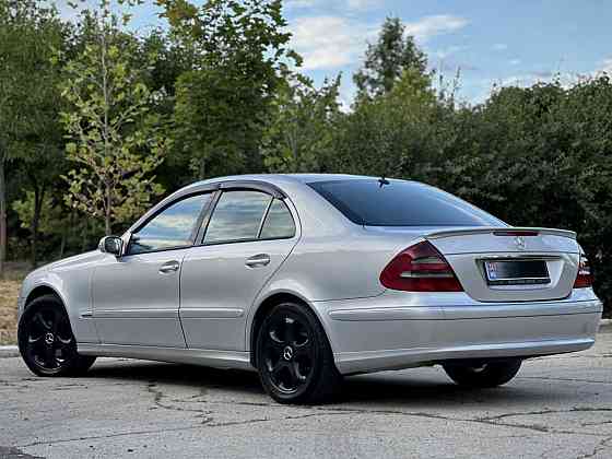 Mercedes E-Class 2006 год Кишинёв Кишинёв