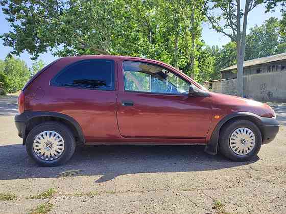Opel Corsa 1994 an Bender Bender