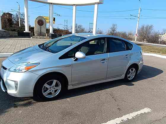 Toyota Prius 2013 an Bender Bender