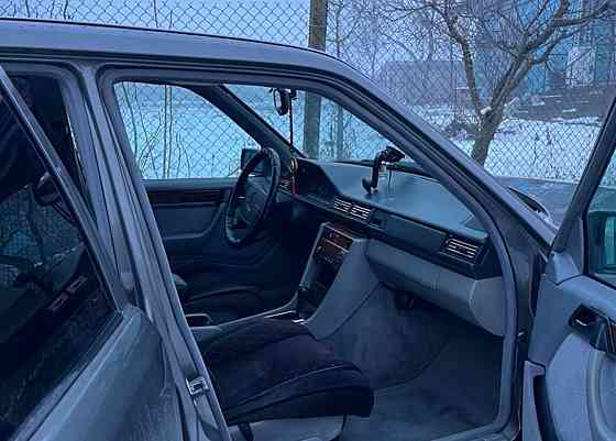 Mercedes E-Class 1989 год Бельцы Бельцы