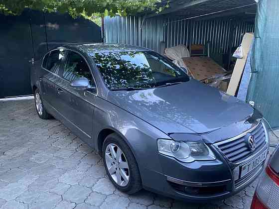 Volkswagen Passat 2006 an Bender Bender