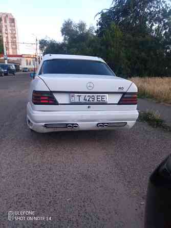 Mercedes E-Class 1989 an Tiraspol Tiraspol