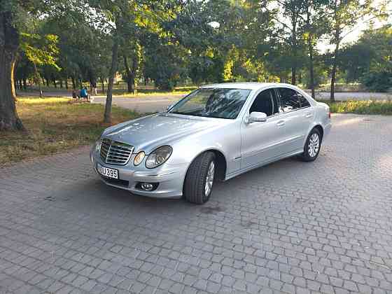 Mercedes E-Class 2007 год Суклея Суклея