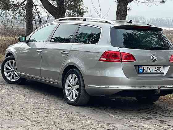 Volkswagen Passat 2014 an Camenca Camenca