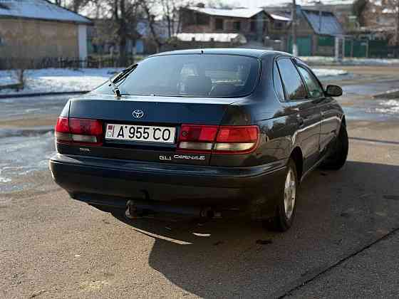Toyota Carina 1995 an Bender Bender