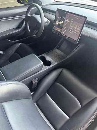 Tesla Model 3 2019 год Тирасполь Тирасполь