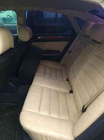 Audi A6 2001 год Суклея Суклея