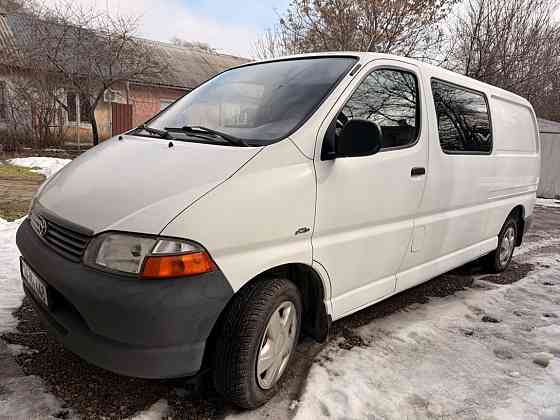 Toyota Hiace 2001 an Bender Bender