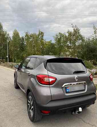 Renault Captur 2016 год Резина Резина