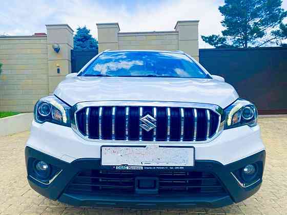 Suzuki S Kross!! 4×4 2016 год пробег 111000 км. Панорама люк кожа торг Тирасполь
