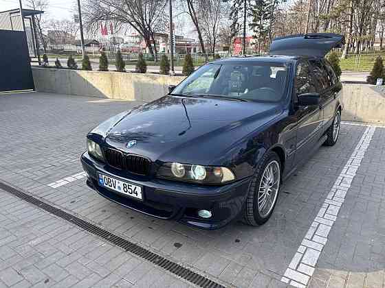 BMW 5 Series Touring Кишинёв