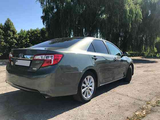 Toyota Camry 2012 an Bender Bender