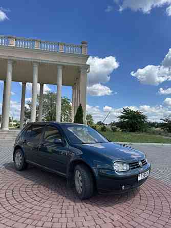 Volkswagen Golf 2003 год Парканы Парканы