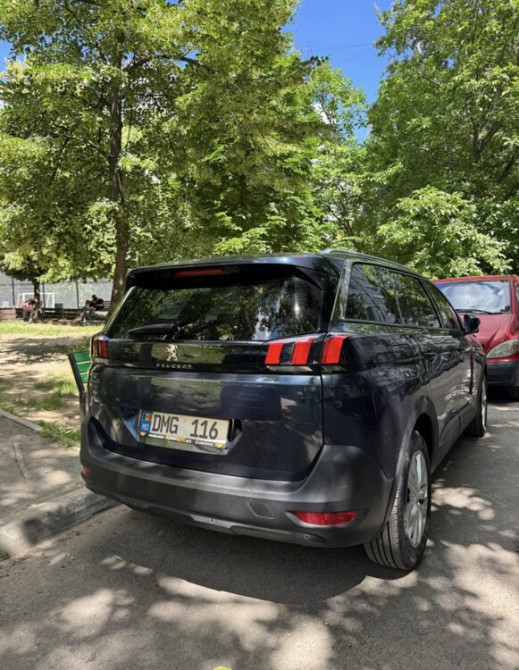 Peugeot 5008 2019 год Кишинёв Кишинёв - изображение 3