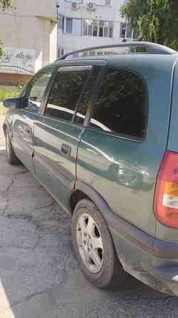 Opel Zafira 2000 an Bender Bender