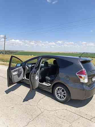 Toyota Prius 2016 an Bender Bender