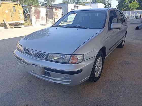 Nissan Almera 2000 an Bender Bender