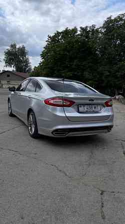 Ford Fusion 2013 an Bender Bender