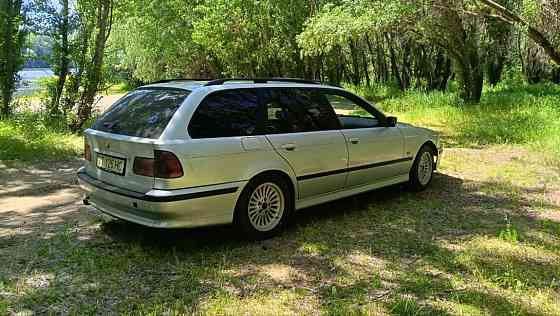 BMW 5 Series 1999 год Суклея Суклея