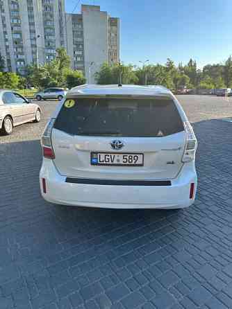 Toyota Prius 2015 год Тирасполь Тирасполь