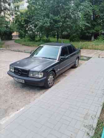Mercedes 190 (W201) 1991 an Tiraspol Tiraspol