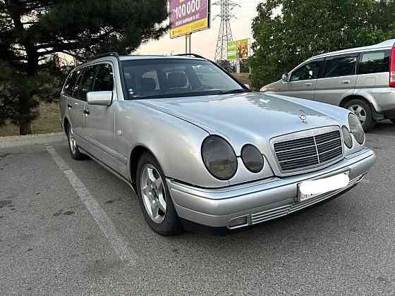 Mercedes E-Class 1989 an Tiraspol Tiraspol
