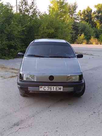 Volkswagen Passat 1989 an Rîbnița Rîbnița