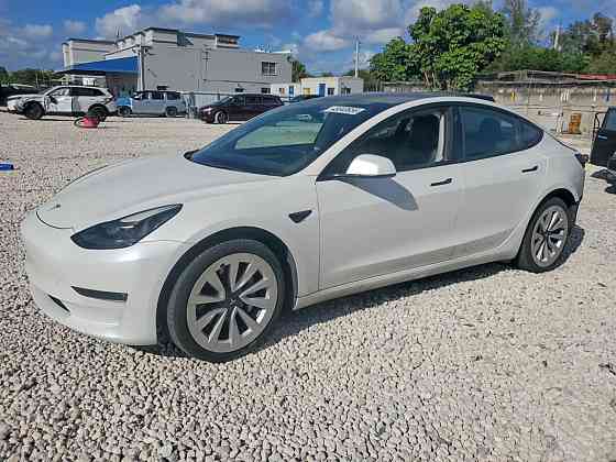 Tesla Model 3 2022 год Тирасполь Тирасполь