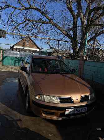 Mitsubishi Carisma 2000 an Tiraspol Tiraspol