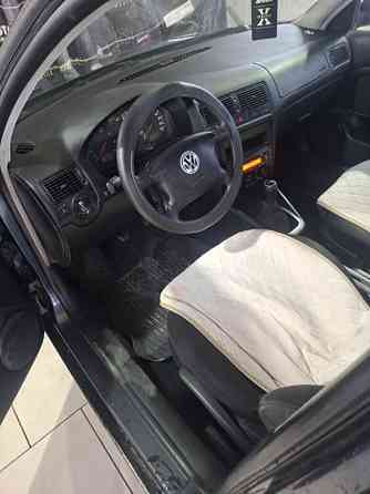 Volkswagen Golf 2000 an Slobozia Slobozia