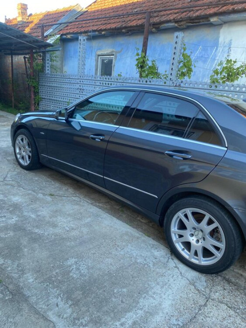 Mercedes E-Class 2009 год Тирасполь Тирасполь - изображение 8