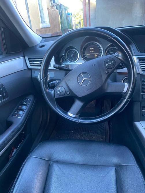 Mercedes E-Class 2009 год Тирасполь Тирасполь - изображение 7