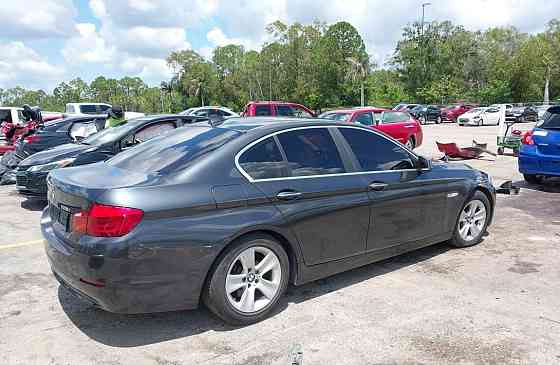 BMW 5 Series 2013 год Бендеры Бендеры