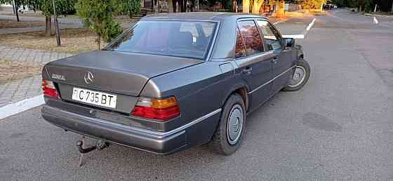 Mercedes E-Class 1993 an Tiraspol Tiraspol
