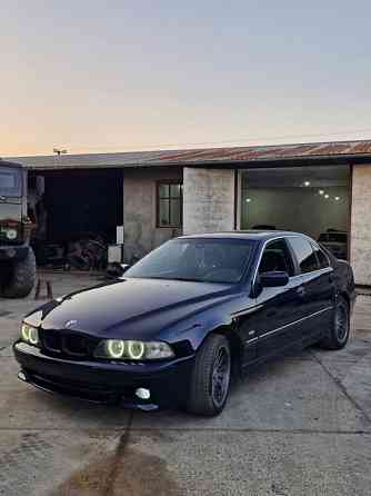 BMW seria 5 2000 an Bender Bender