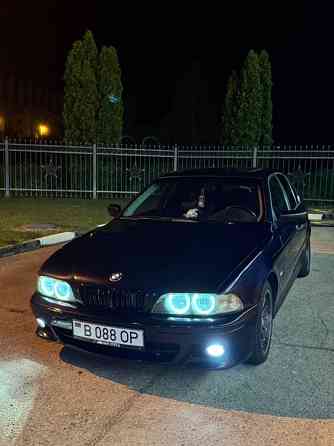 BMW seria 5 2000 an Bender Bender
