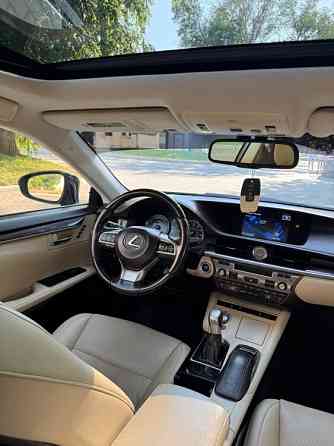 Lexus ES 2016 an Tiraspol Tiraspol